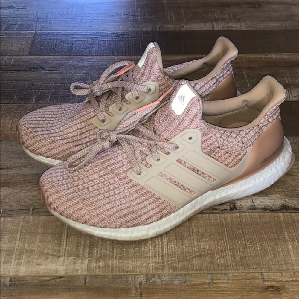 Women’s Ultra Boost 4.0 Ash Pearl/Peach